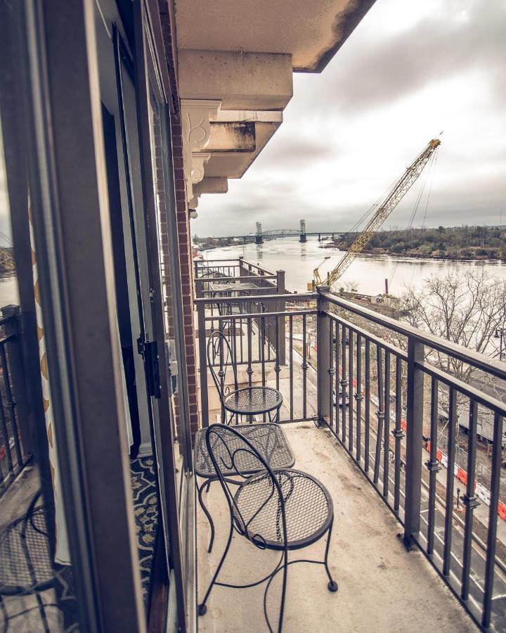 Апартаменты Water Street Retreat 14 Уилмингтон Экстерьер фото